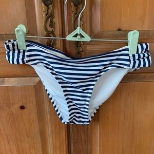 Vineyard Vines/Target Women’s Striped Swim Bottoms